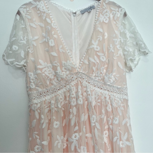 Baltic Born Bohemian Tulle Feminine Whimsical Embroidered Maxi Dress Size Medium - Picture 5 of 16